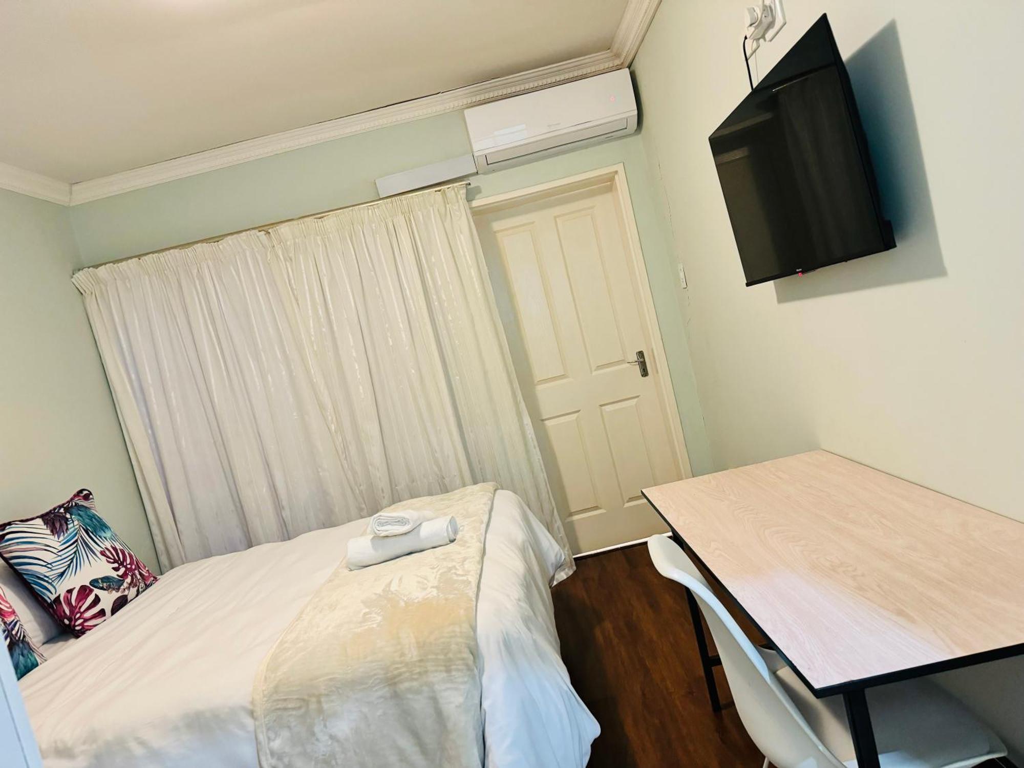 The Mon Bed & Breakfast Maseru Exterior photo
