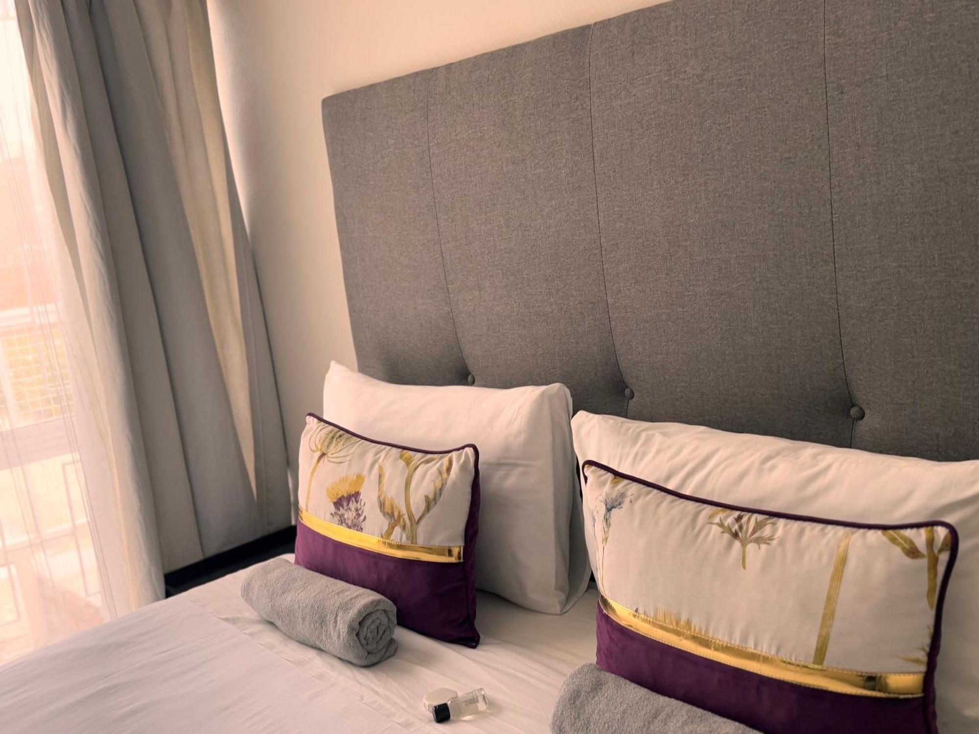 The Mon Bed & Breakfast Maseru Exterior photo